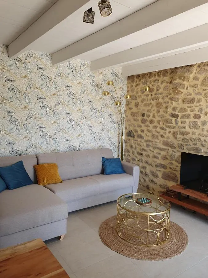 Villa Le Domaine De La Petite Chevre à Ploumagoar